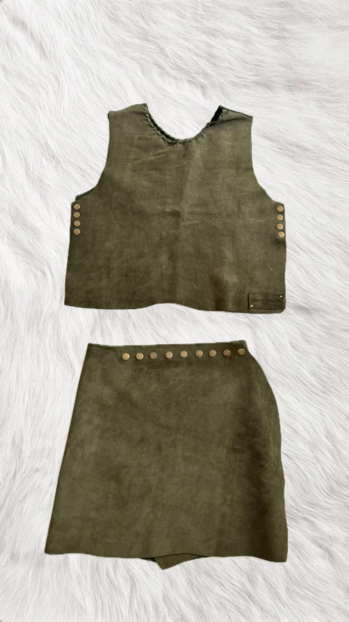 Conjunto gala verde musgo